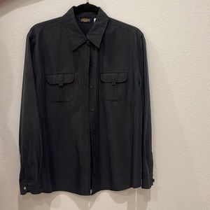 COPY - Woman’s large shaver lake long sleeve black button up blouse.